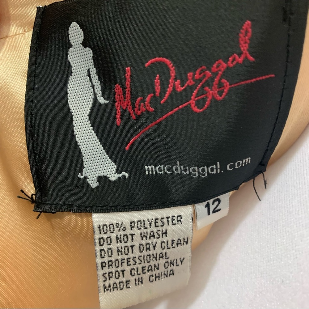 SOLD NEW MAC DUGGAL 82066M CAP SLEEVE TRUMPET GOWN - Picture 12 of 16